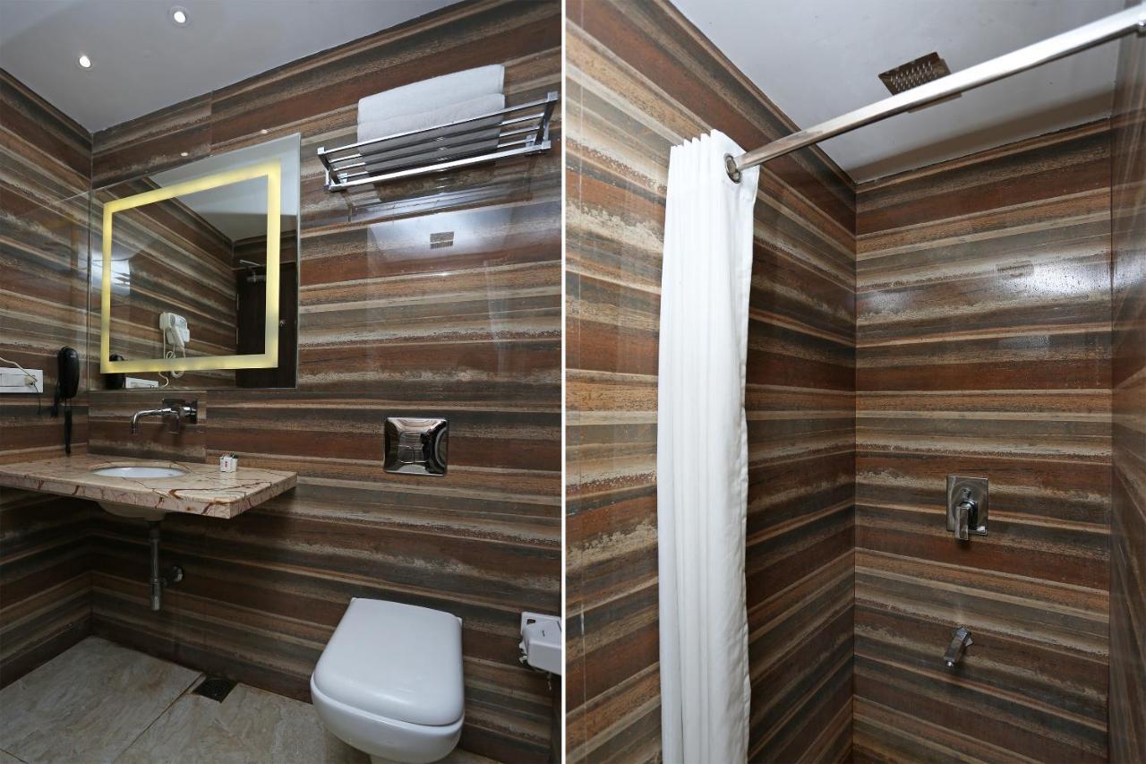Hotel Deep Kanpur Extérieur photo