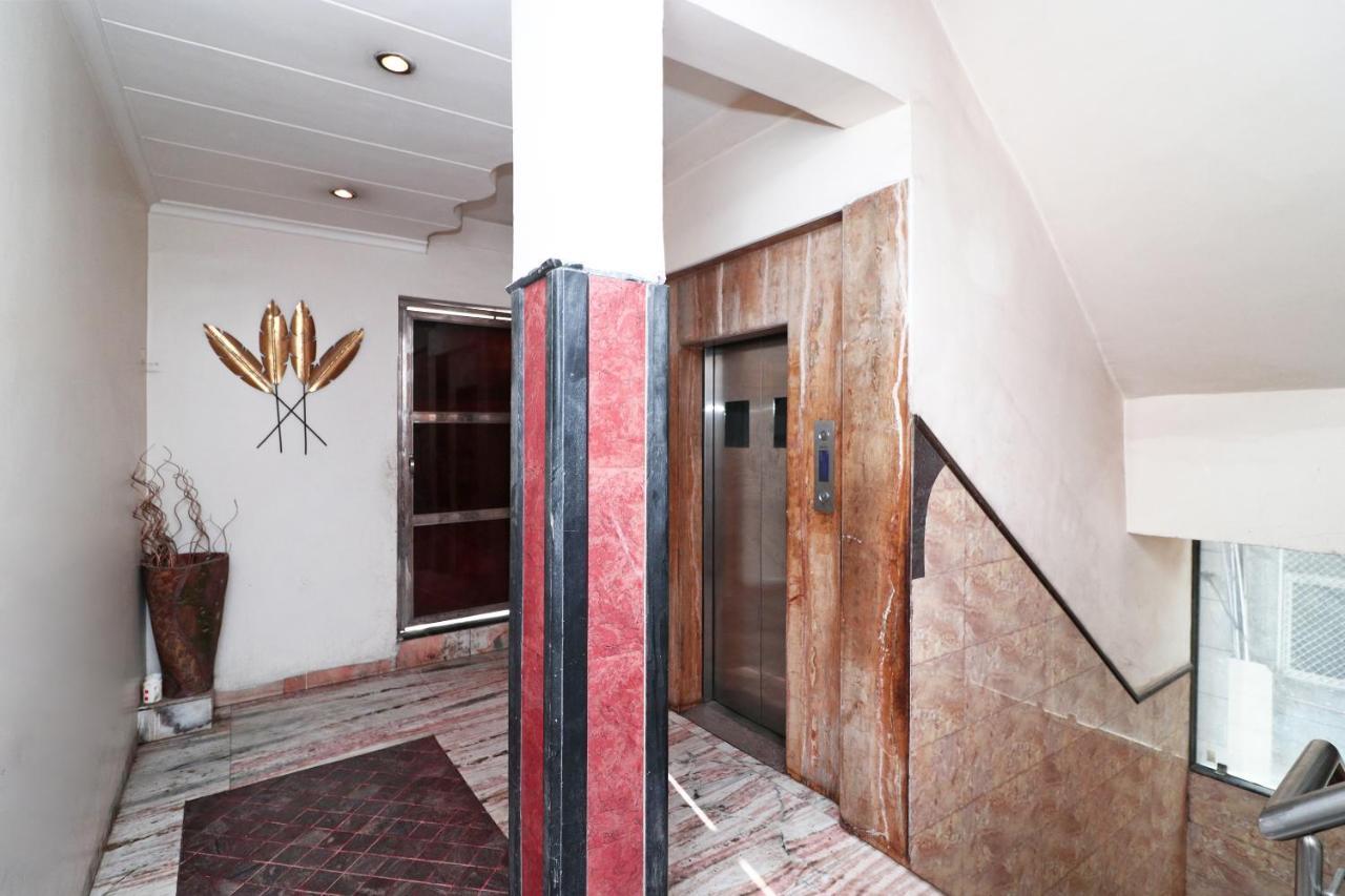 Hotel Deep Kanpur Extérieur photo
