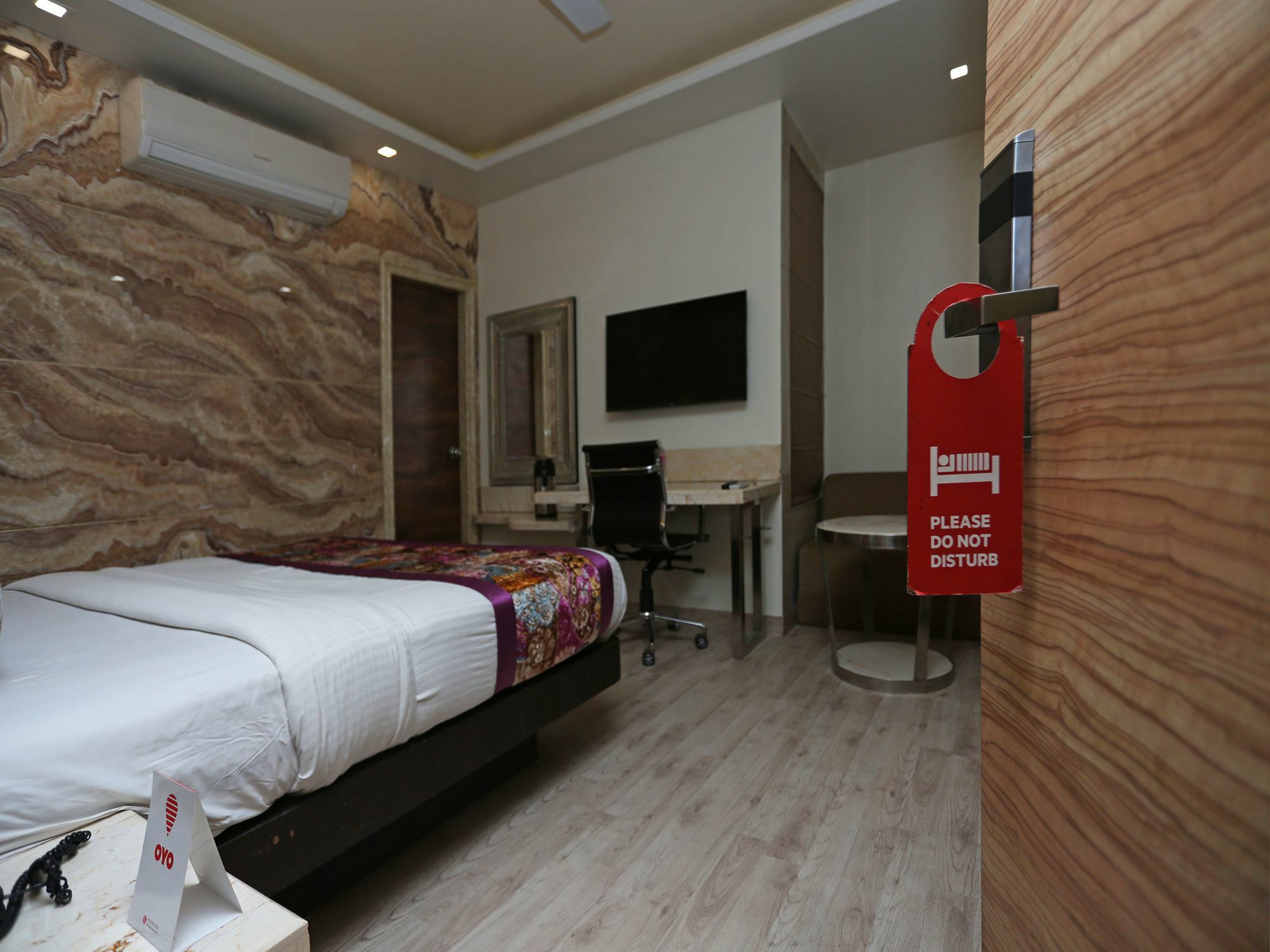Hotel Deep Kanpur Extérieur photo